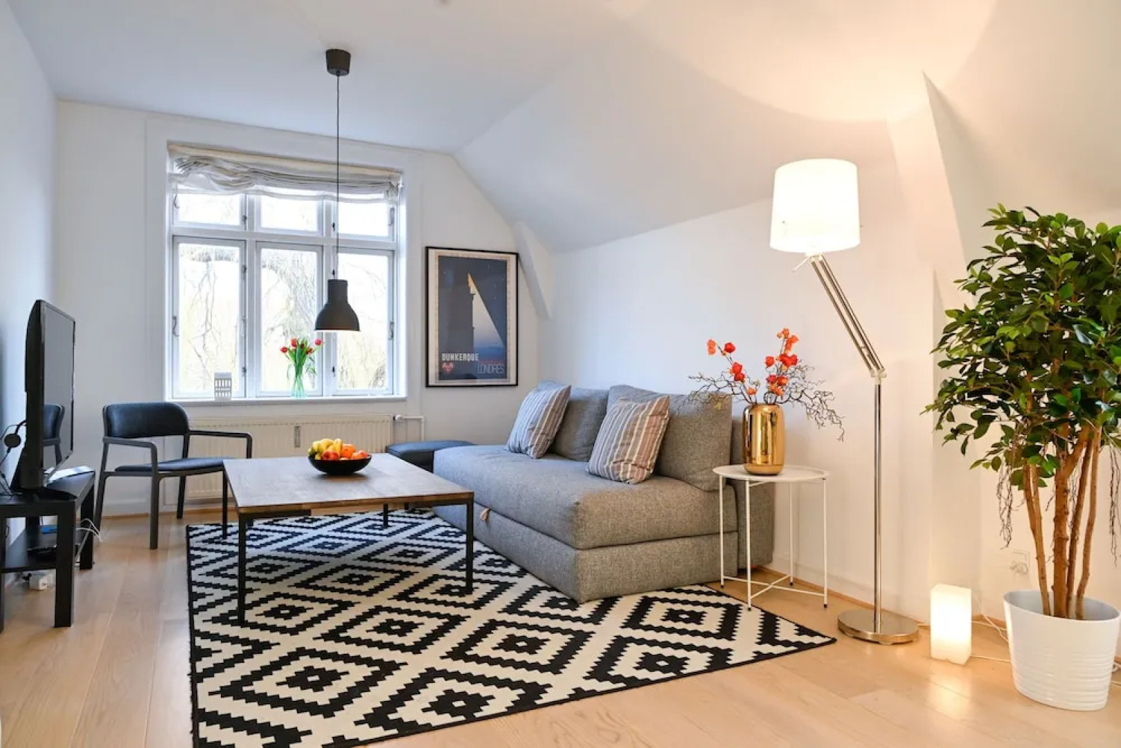Super Cozy 3-bedroom Duplex Apartment in Frederiksberg Close to Copenhagen Zoo