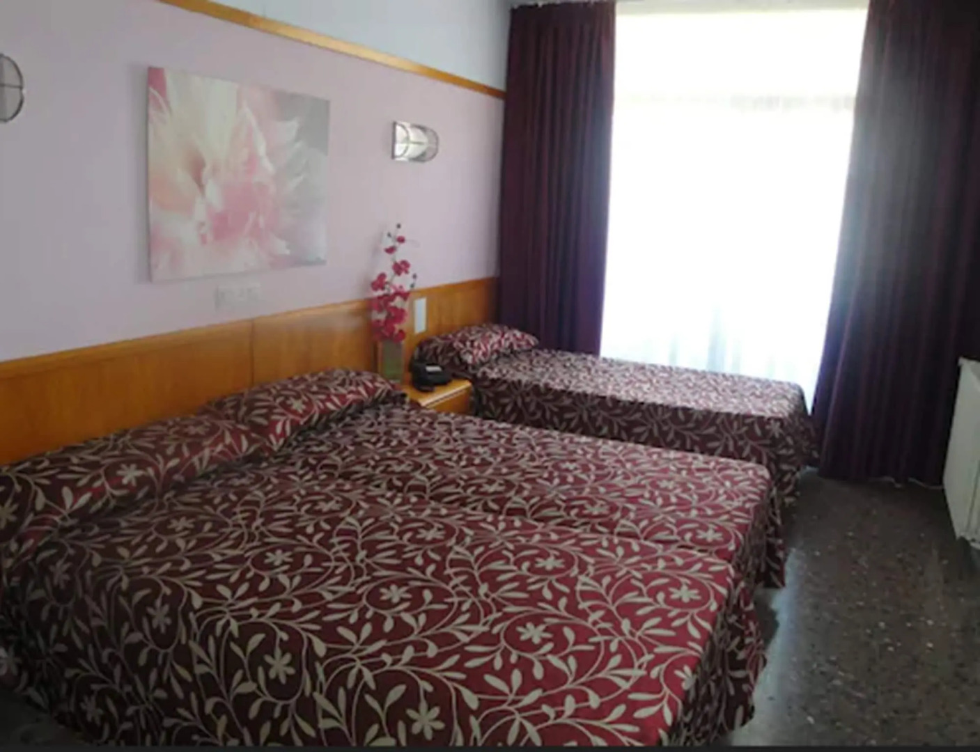 Отель Esplendid