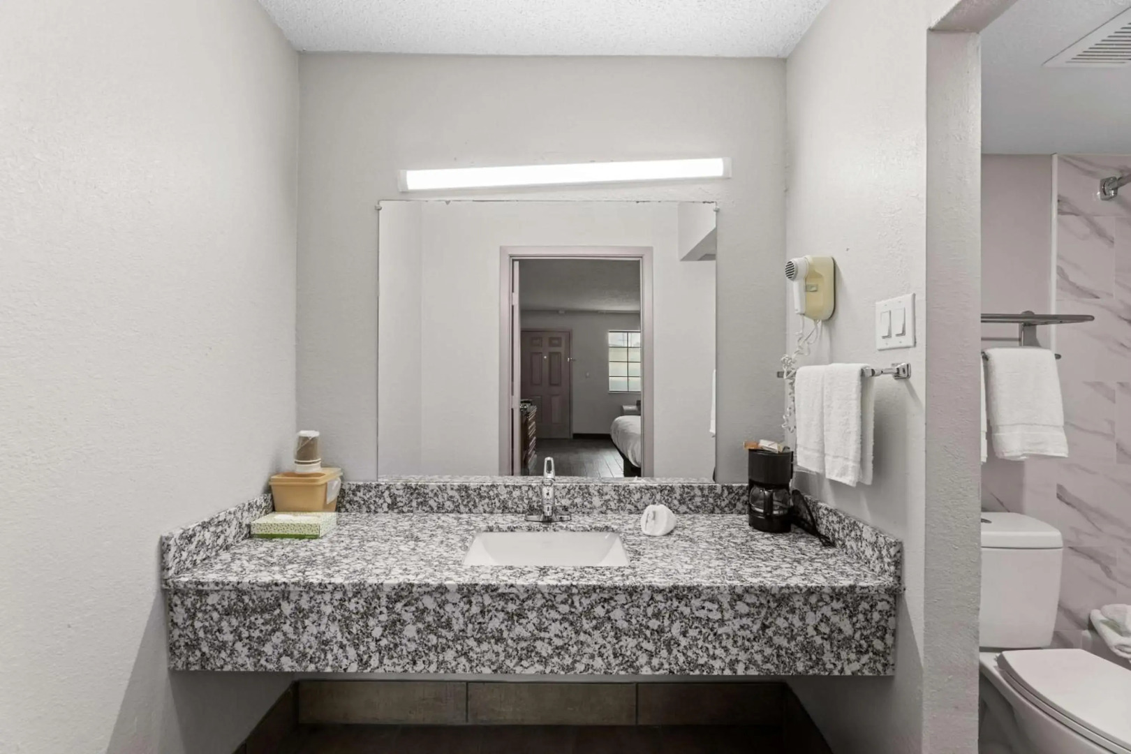 Americas Best Value Inn Ft. Worth Hurst