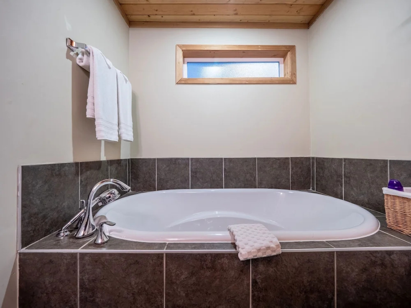 The Tree House Cottage