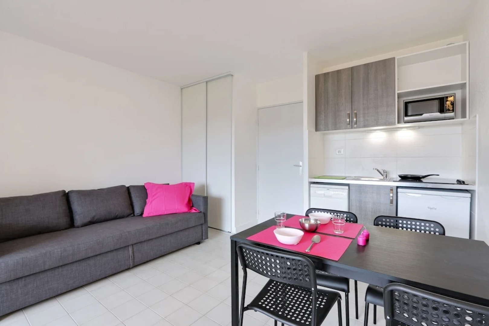 Les Marines de Gassin by Ateya Vacances