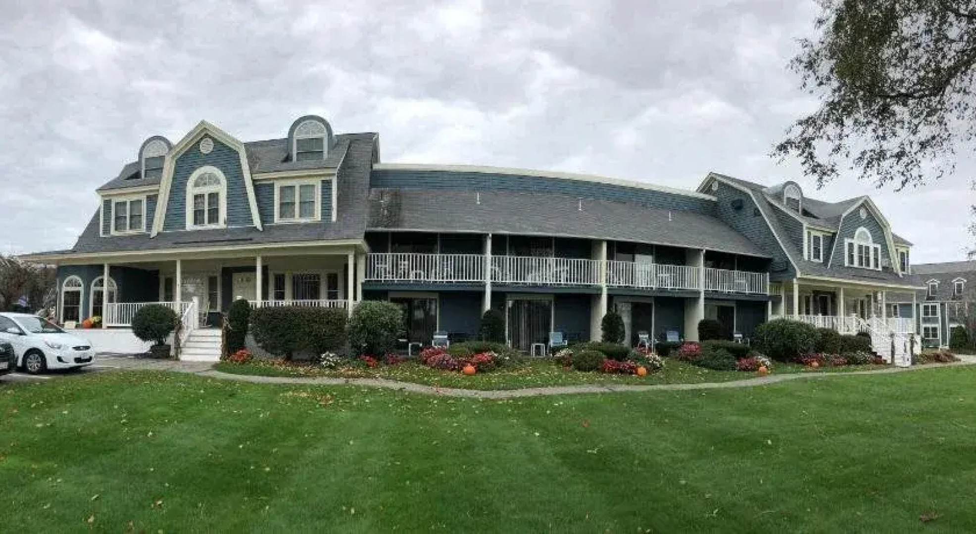 Seacastles Resort Inn and Suites