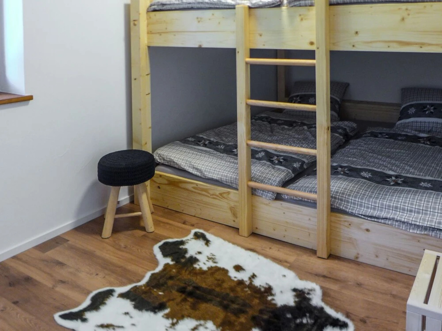 Chalet Les An Mones Chalais