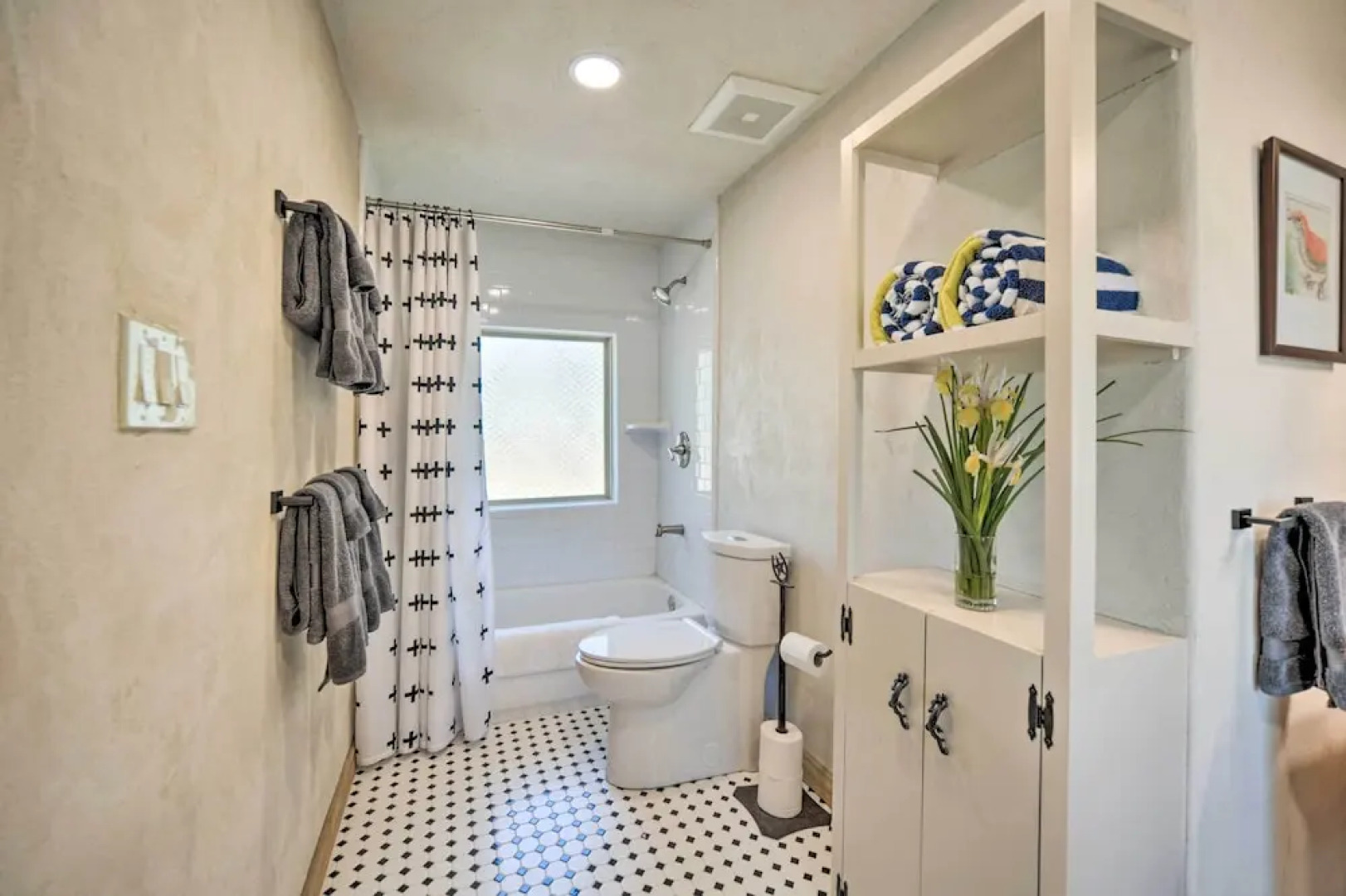 Unique Stay: Historic Home Along Blanco River