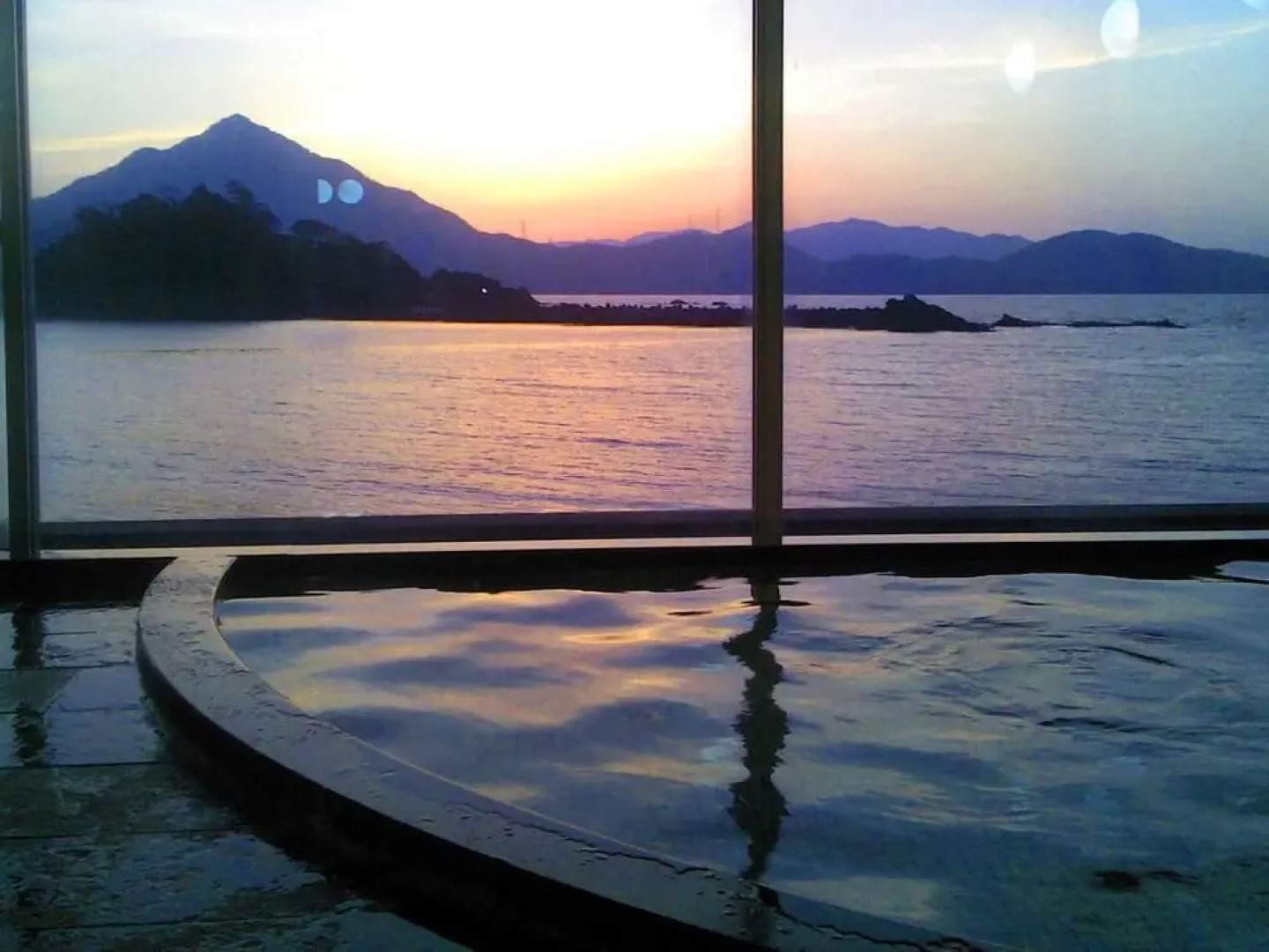 Wakasa-Takahama Shiroyamaso