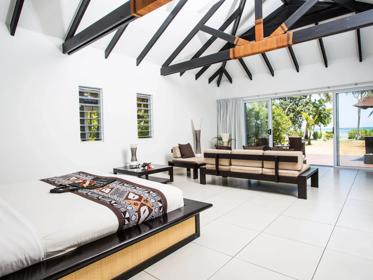 Lomani Island Resort & Spa