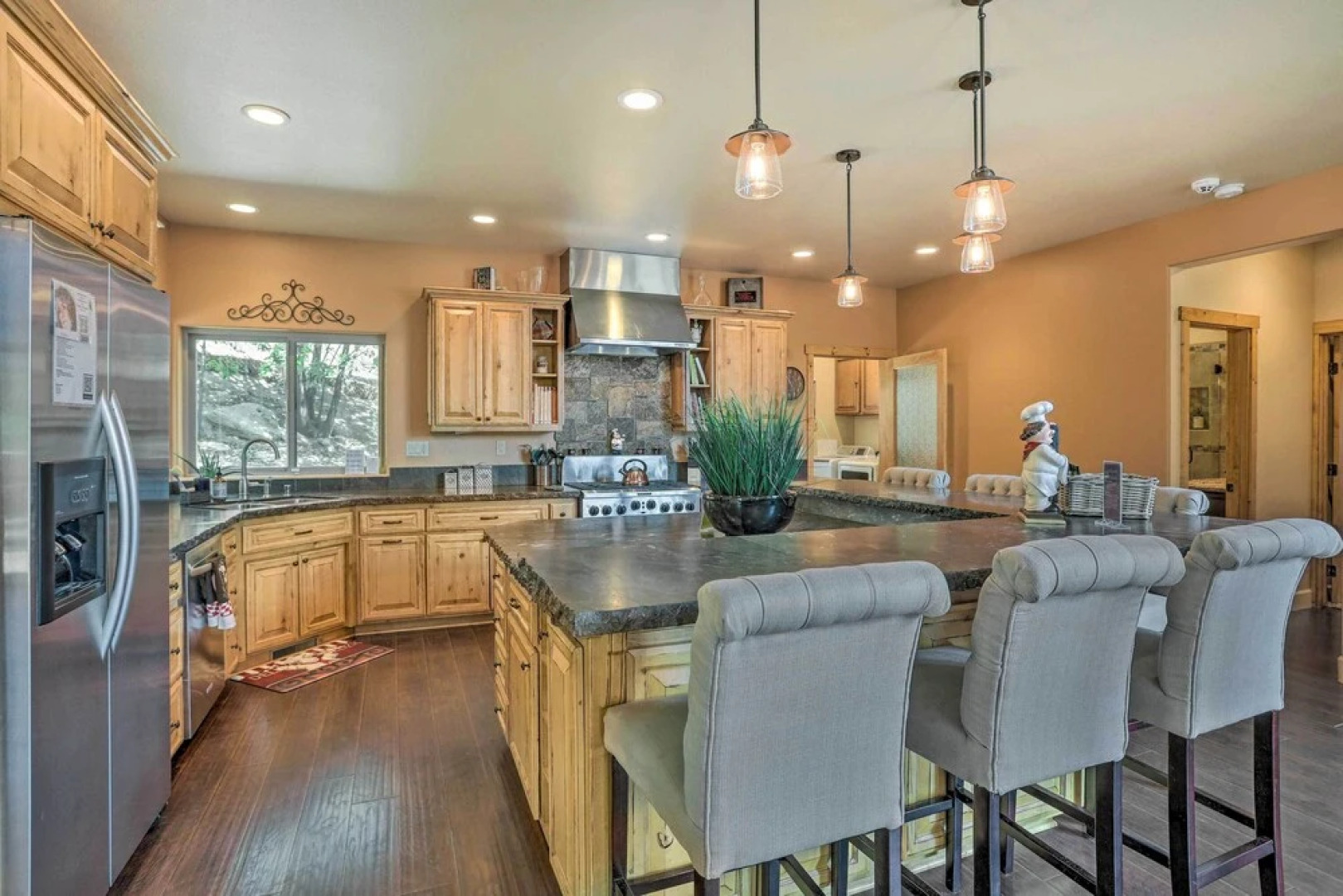 'the Zen Playhouse' w/ Lake Arrowhead Access!