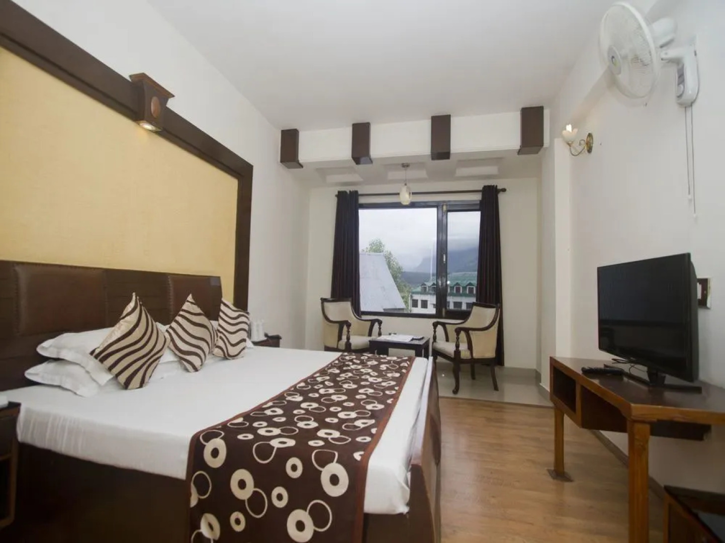 OYO 1414 Hotel Kalinga Grand