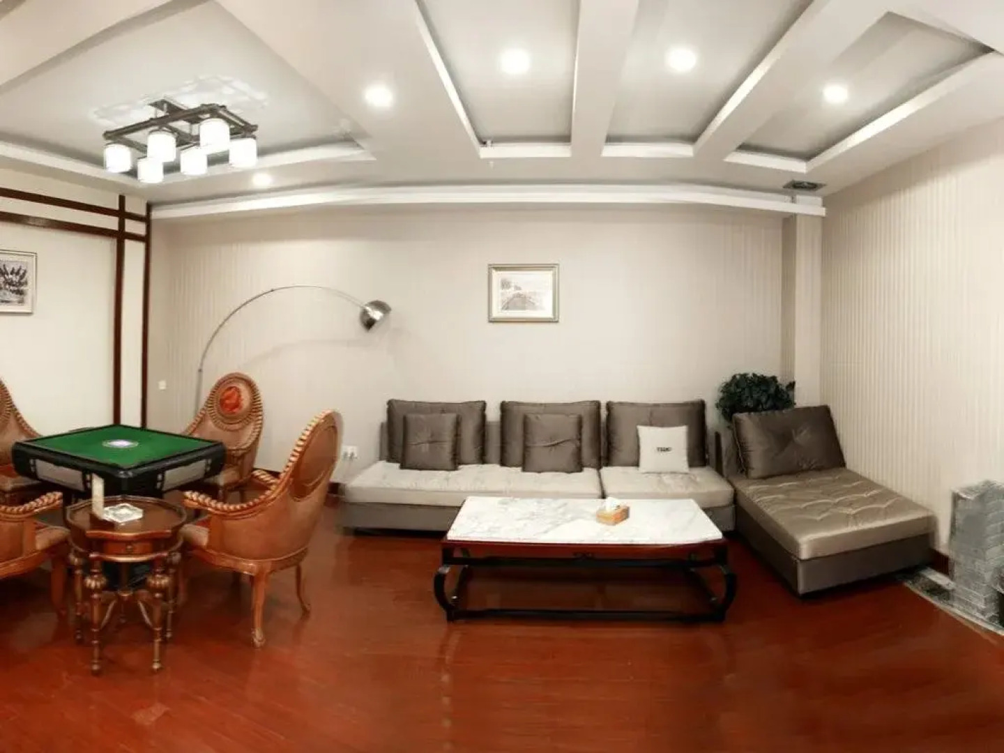 Zhongwei Grand Hotel