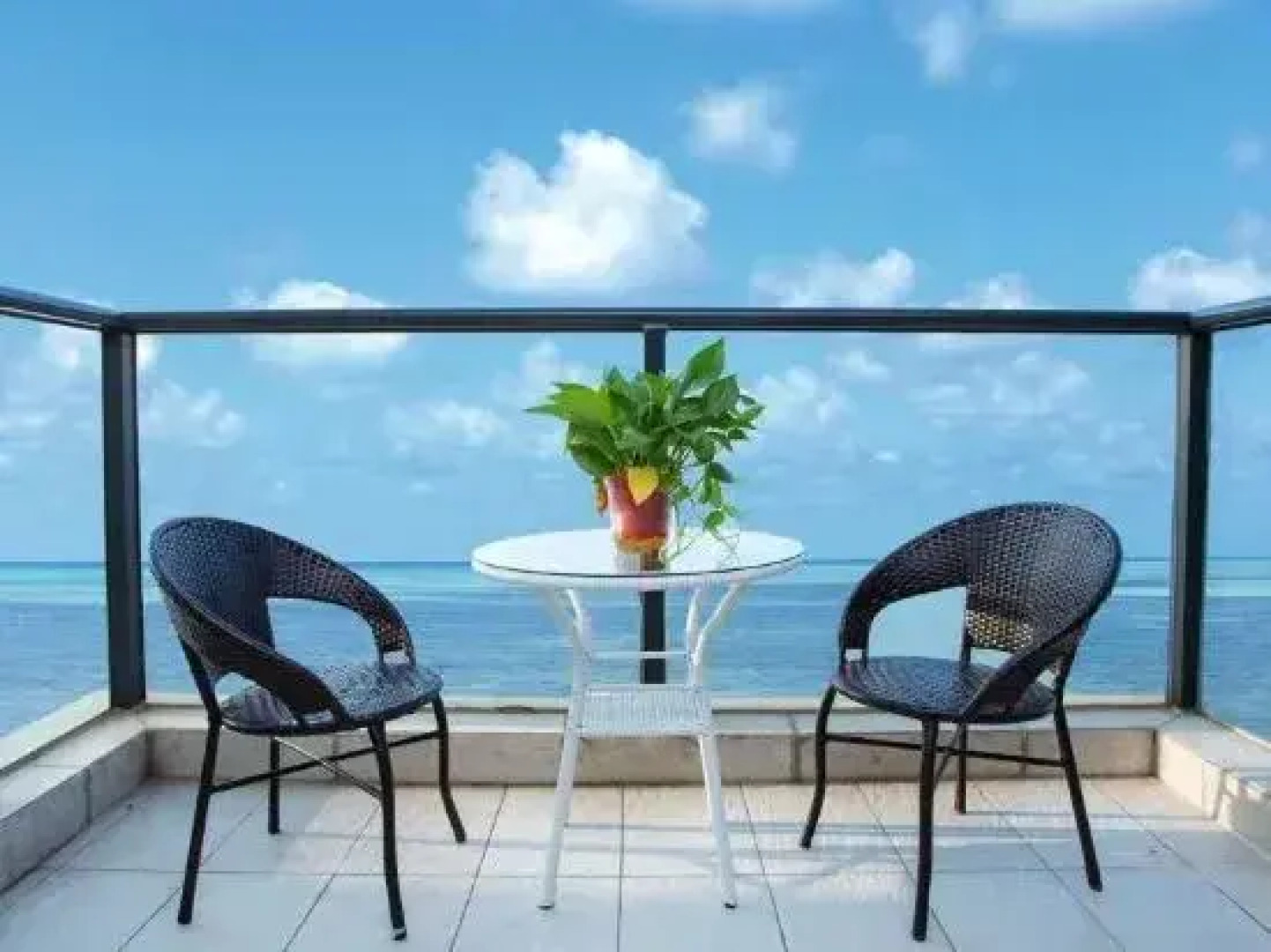 Beibuwan Yihao Zhijia Seaview Holiday Hotel