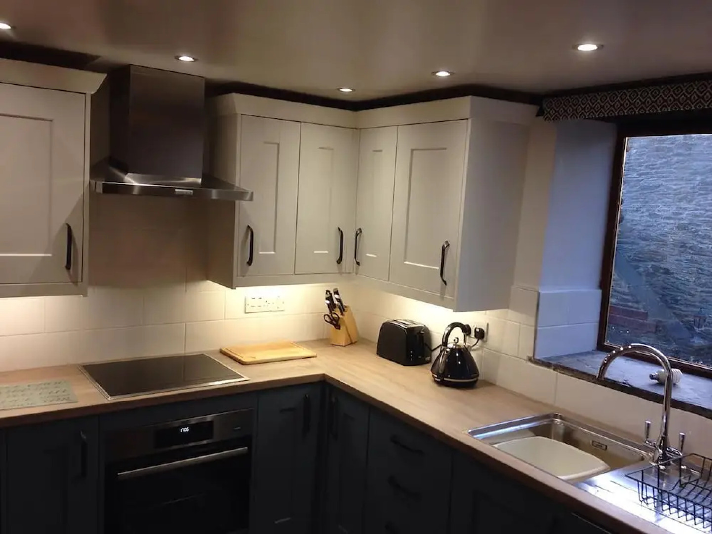 Troedyrhiw Holiday Cottages