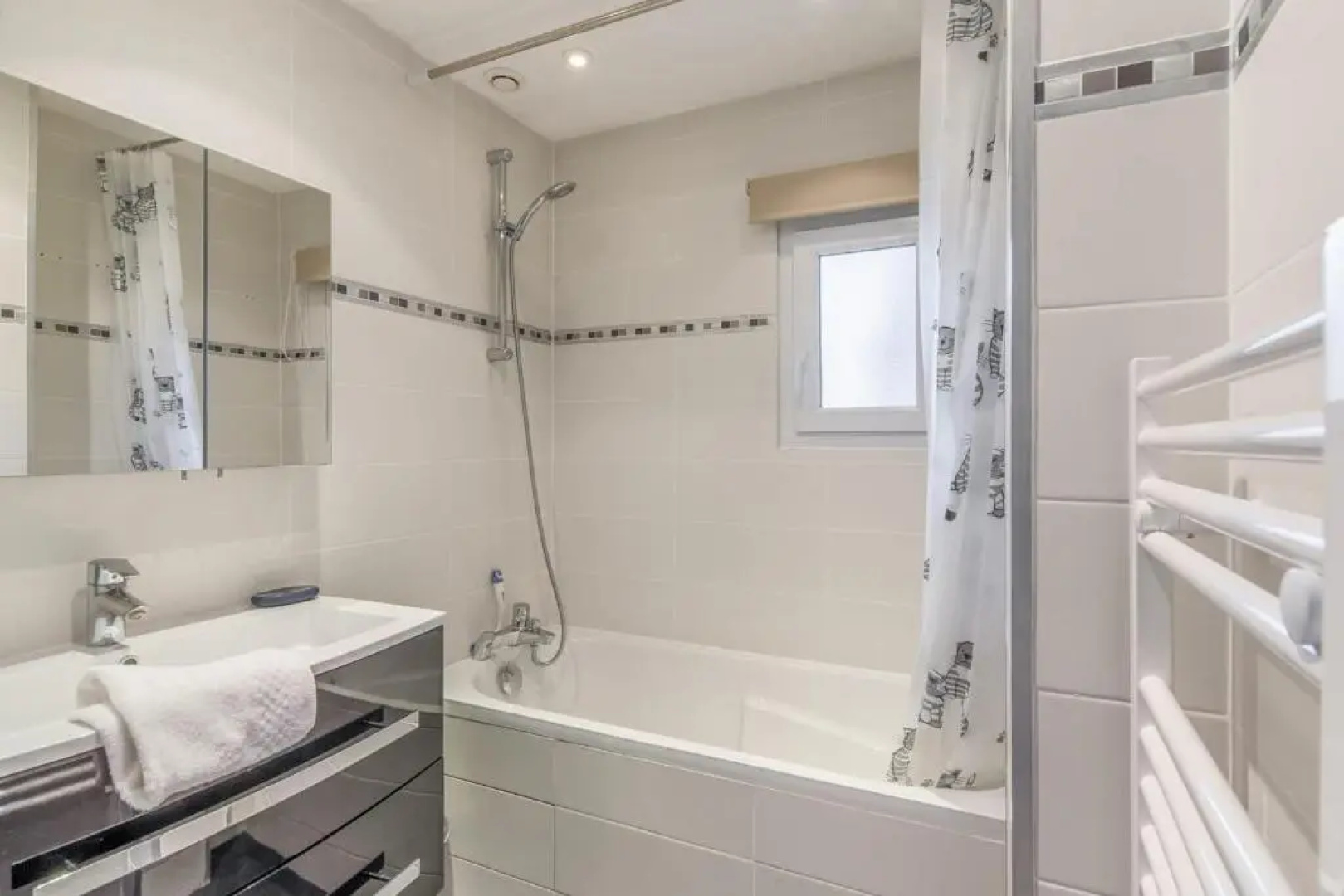 Nice flat in a beautiful estate 15 min by walk from Deauville - Welkeys