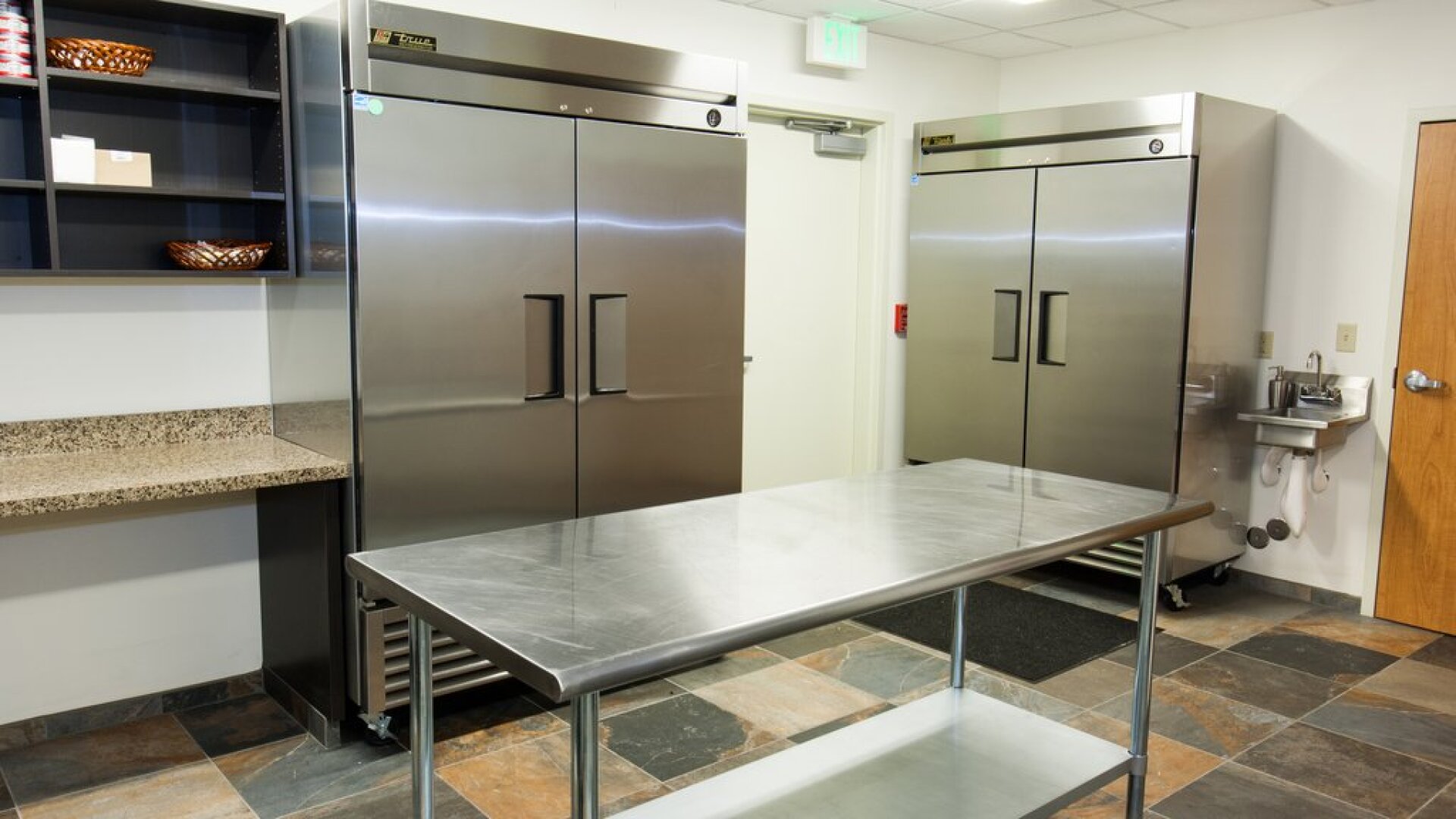 Holiday Inn Express & Suites Cheney by IHG