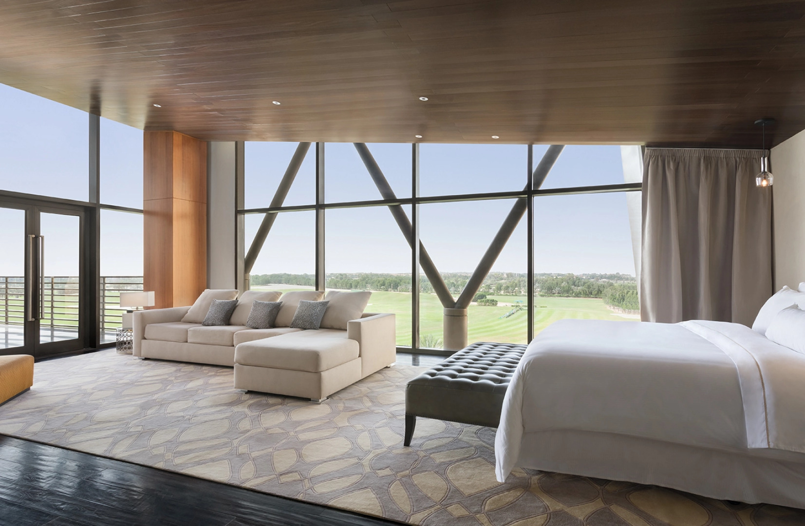 VOGO Abu Dhabi Golf Resort & Spa