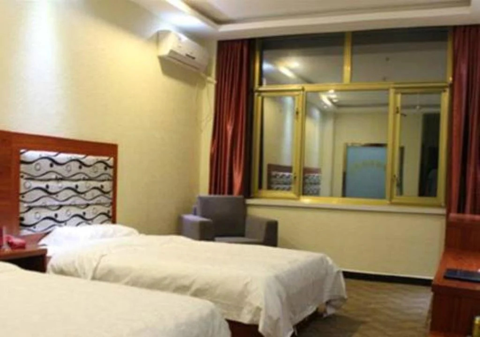 Ailianmei Express Hotel