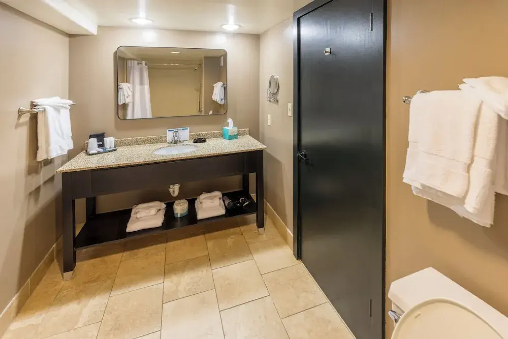 The Boulevard Inn & Bistro