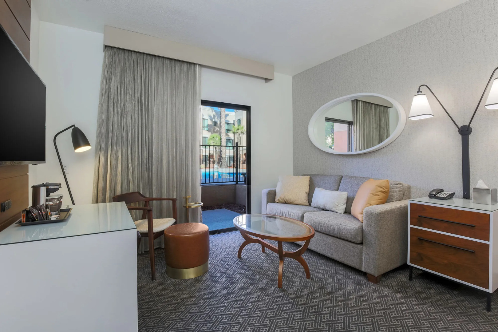 DoubleTree Suites by Hilton Hotel Sacramento - Rancho Cordova