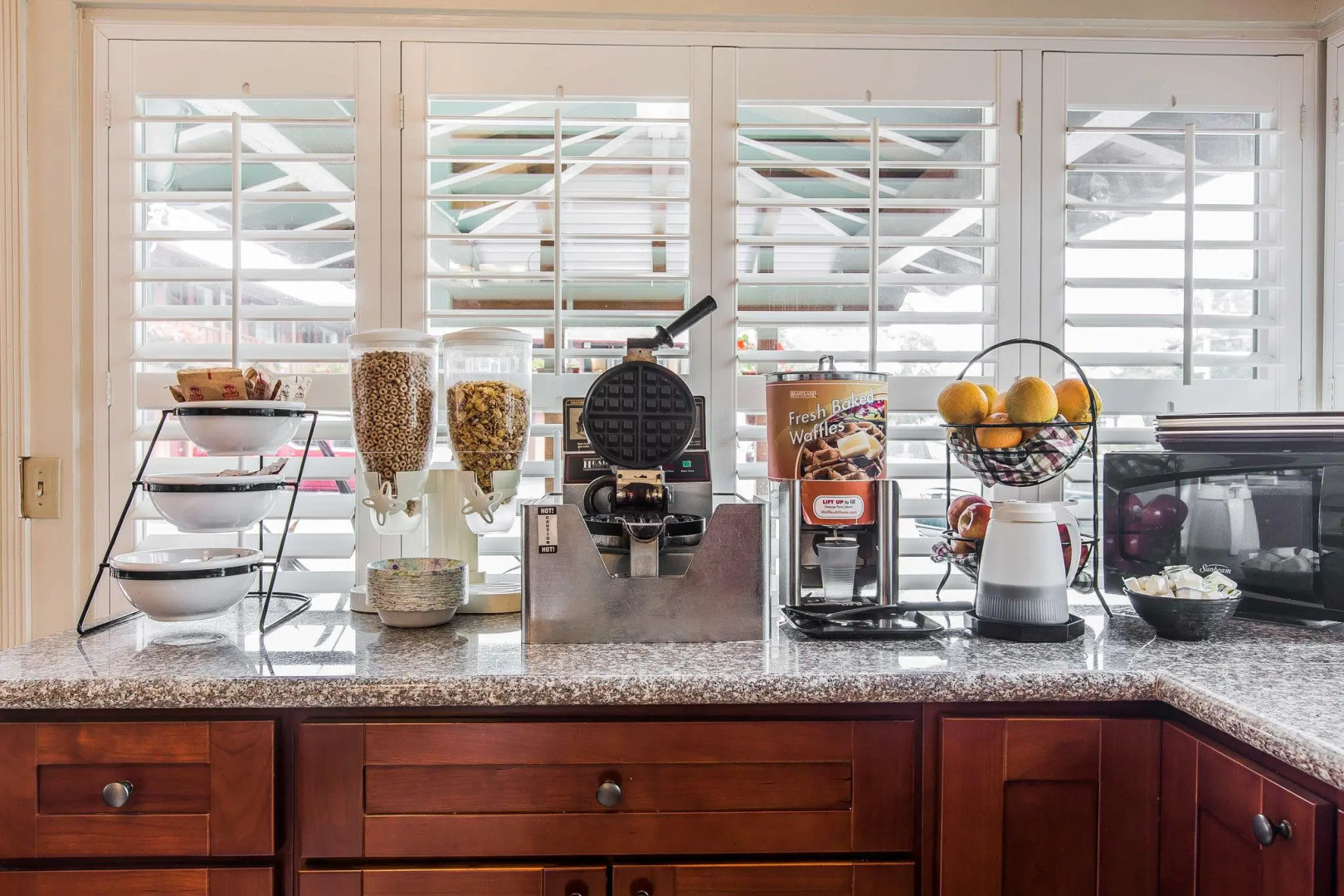 Clarion Collection Wilkie's Inn Pacific Grove - Monterey