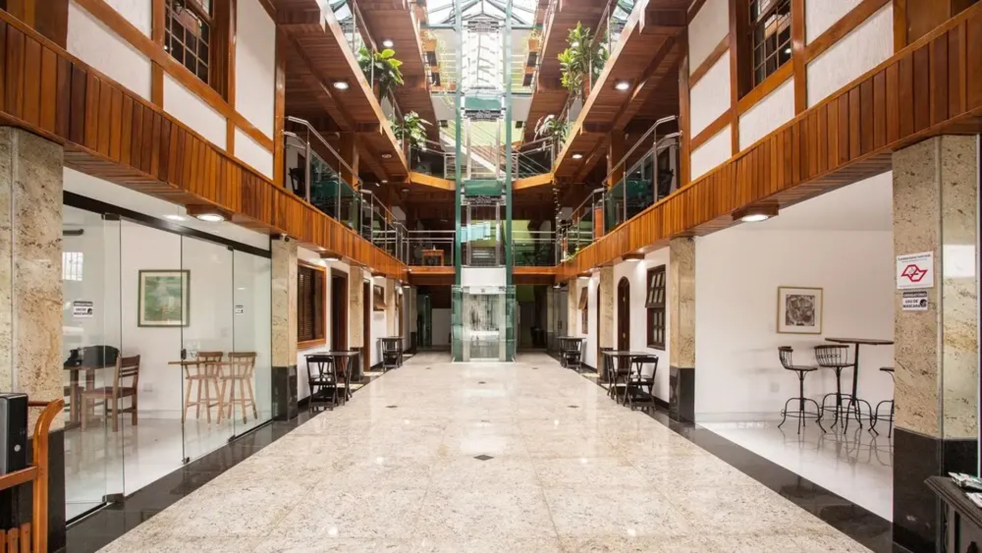 Hotel Chalet Monet - Granja Vianna