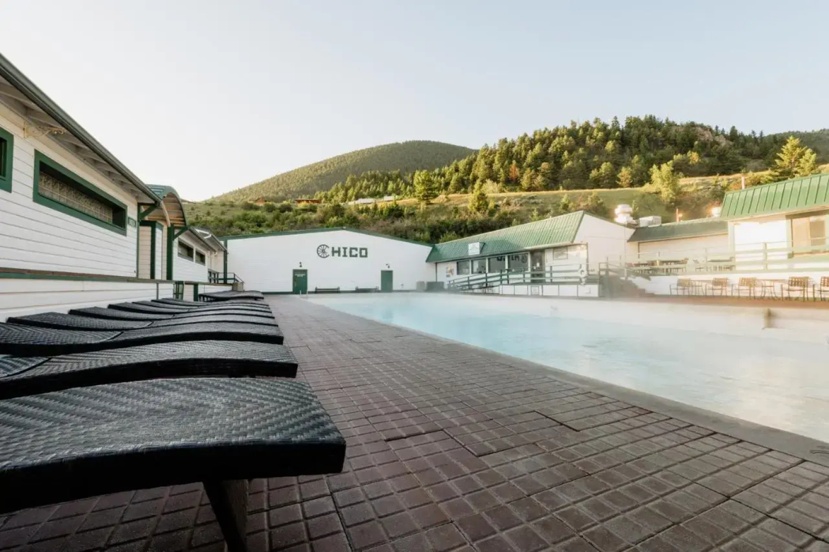 Chico Hot Springs Resort & Day Spa