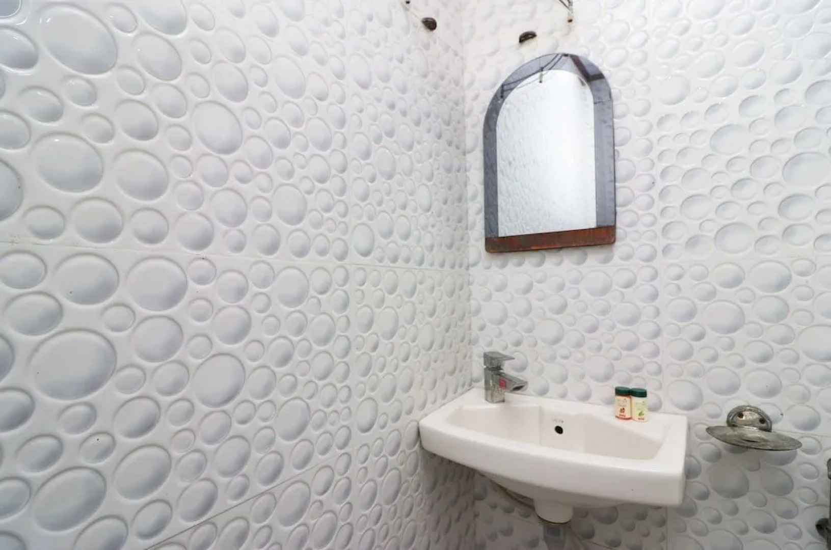 OYO 24123 Maha Nandini Resort