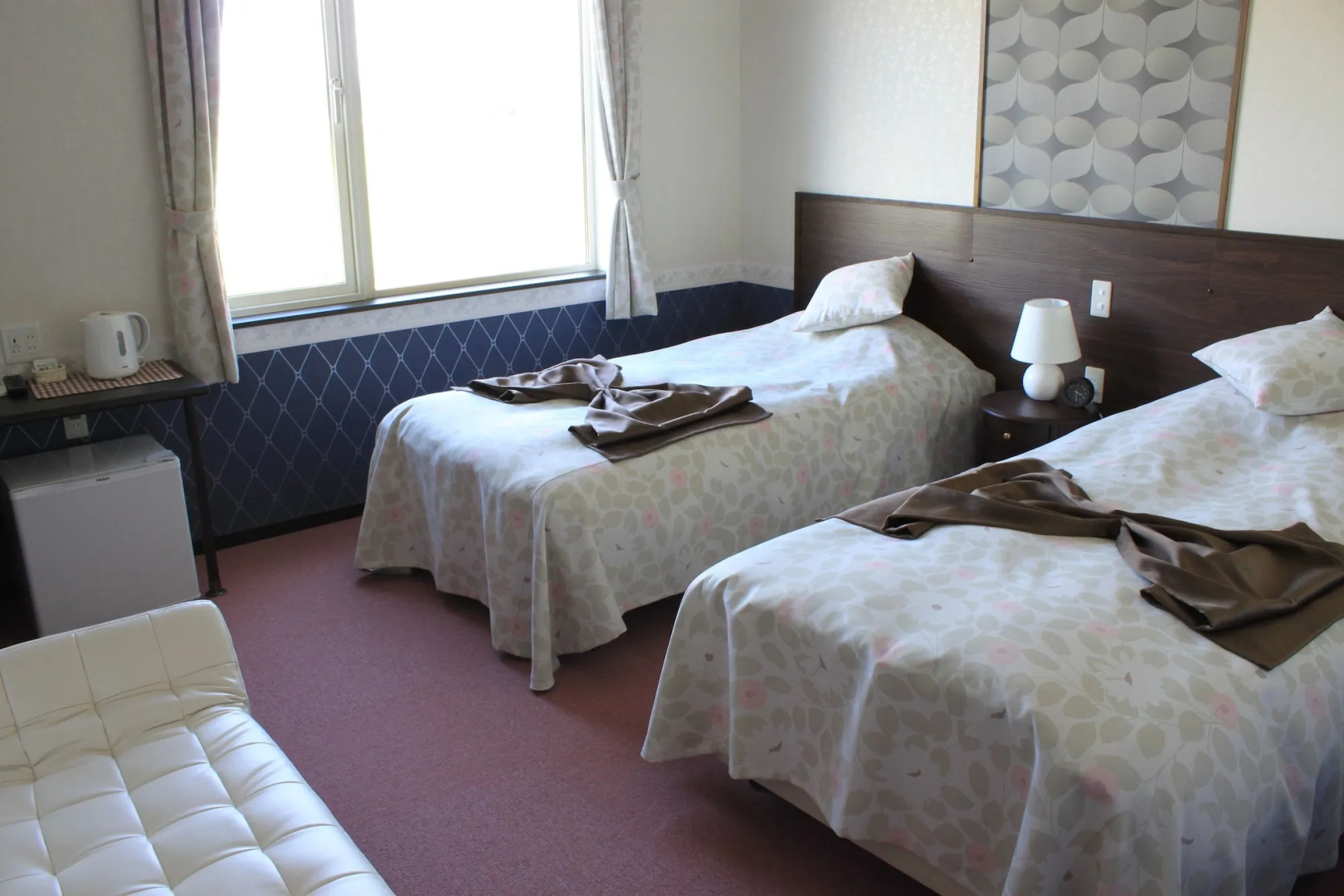 Petit Hotel Blanc Fleur