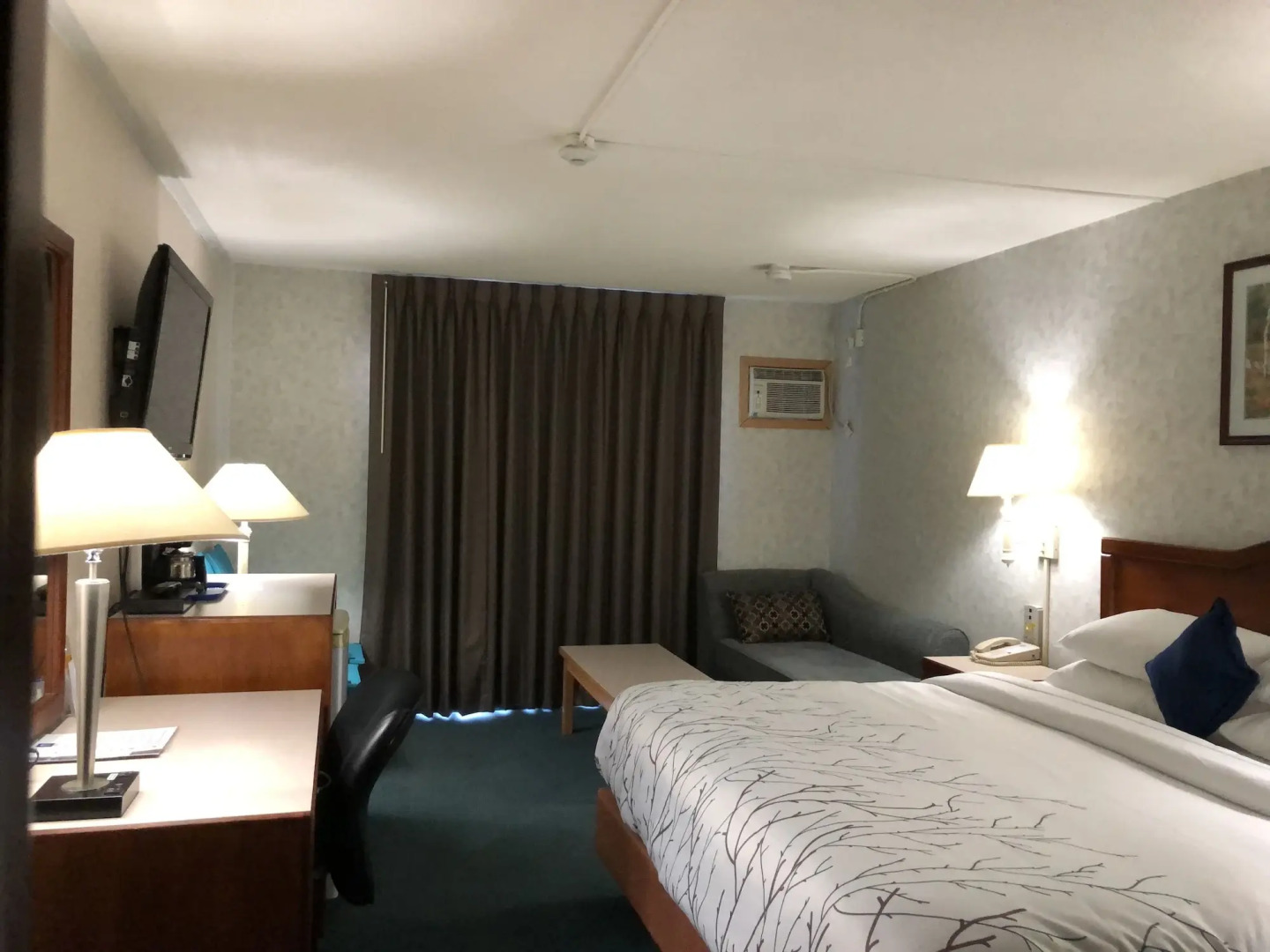 Canadas Best Value Inn & Suites Castlegar