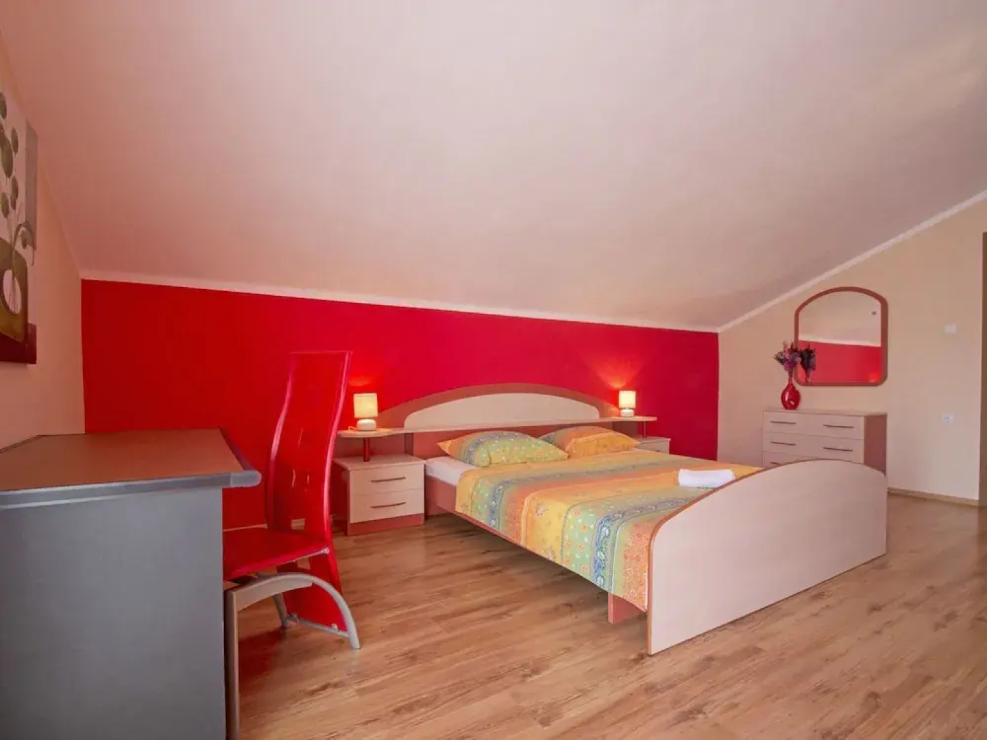 Adorable Holiday Home With Private Pool & Terrace With Barbecue
