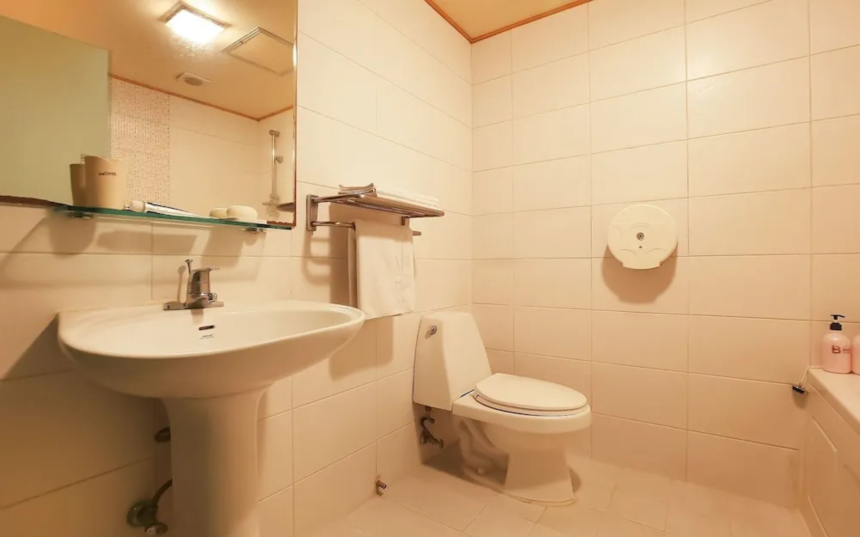 Hotel Laglas Asan Branch