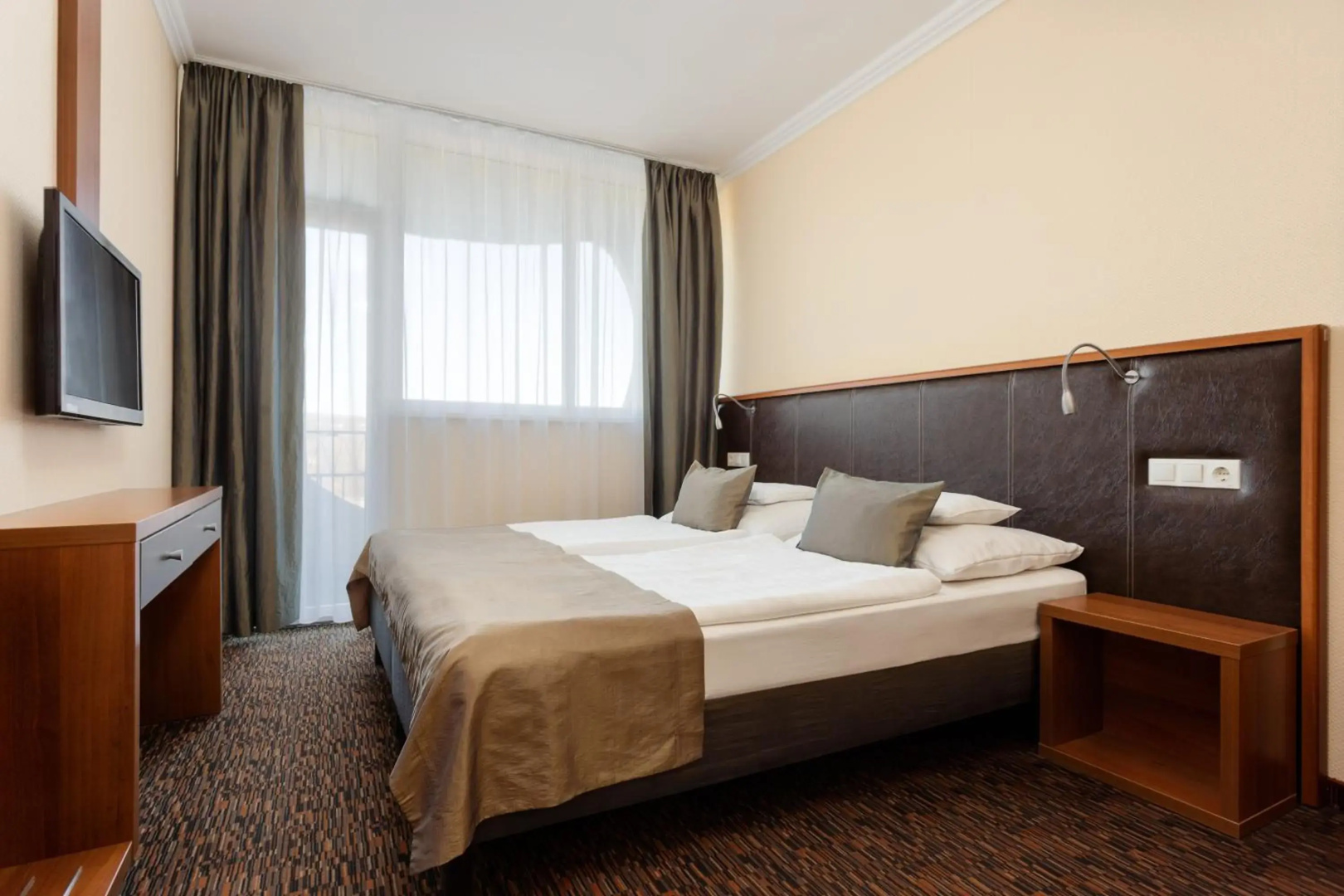 Hotel Eger & Park
