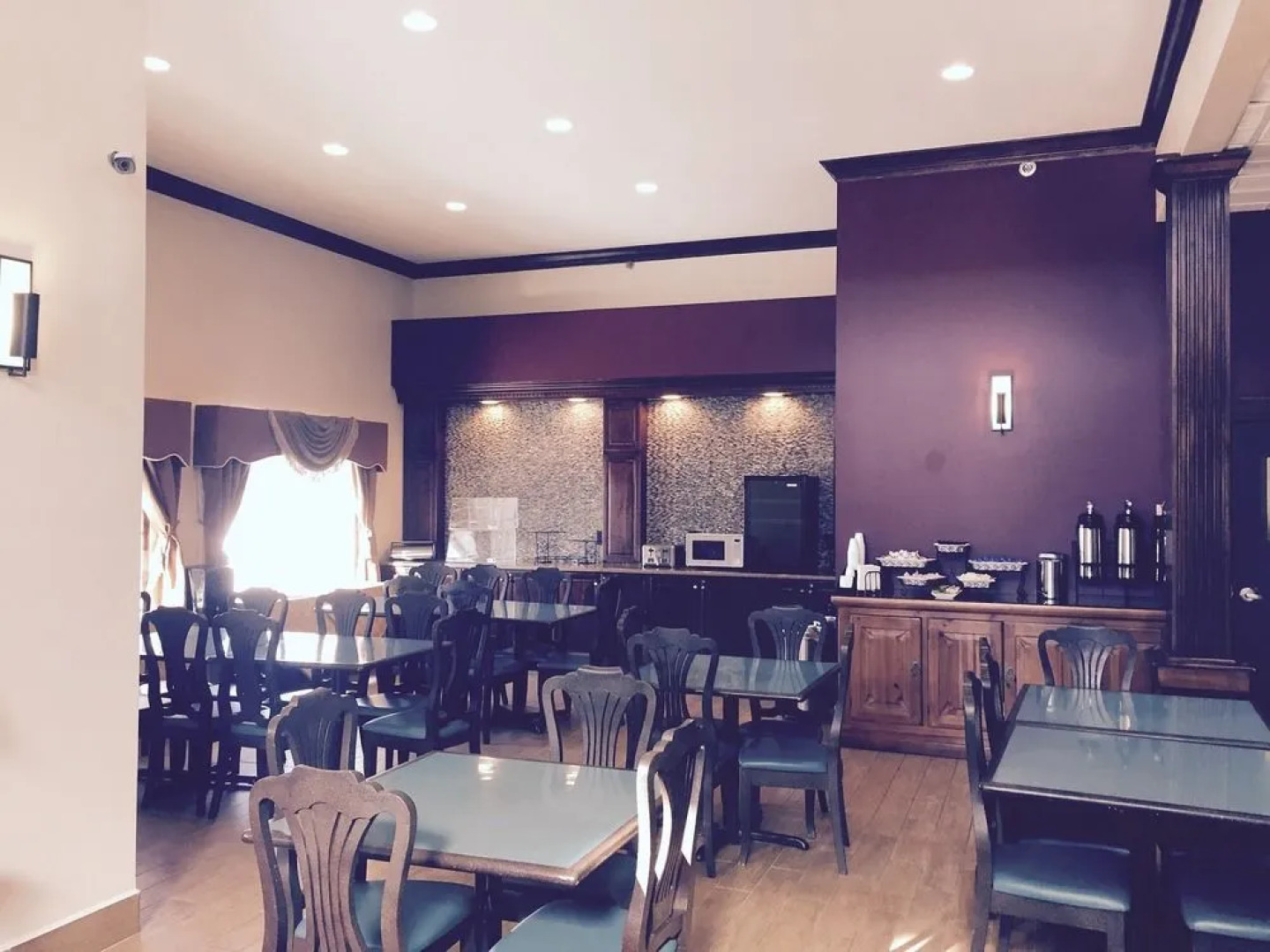 Best Western Palace Inn