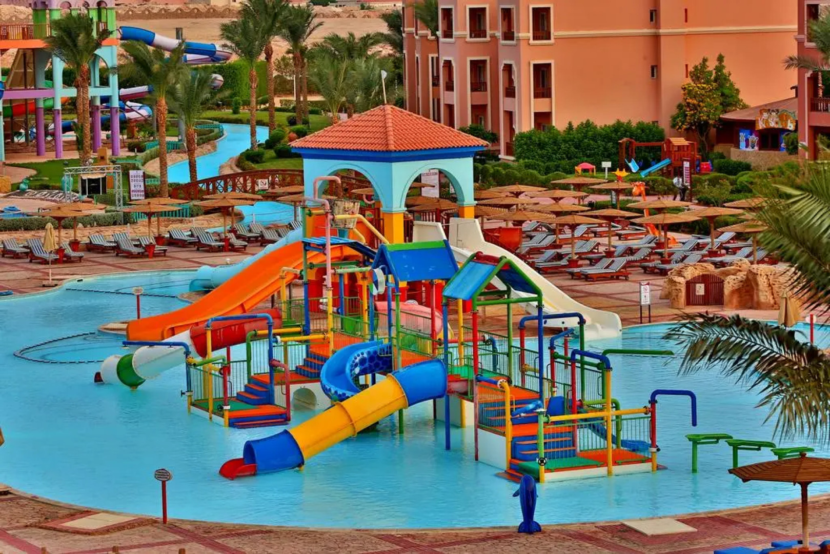 Charmillion Club Aqua Park