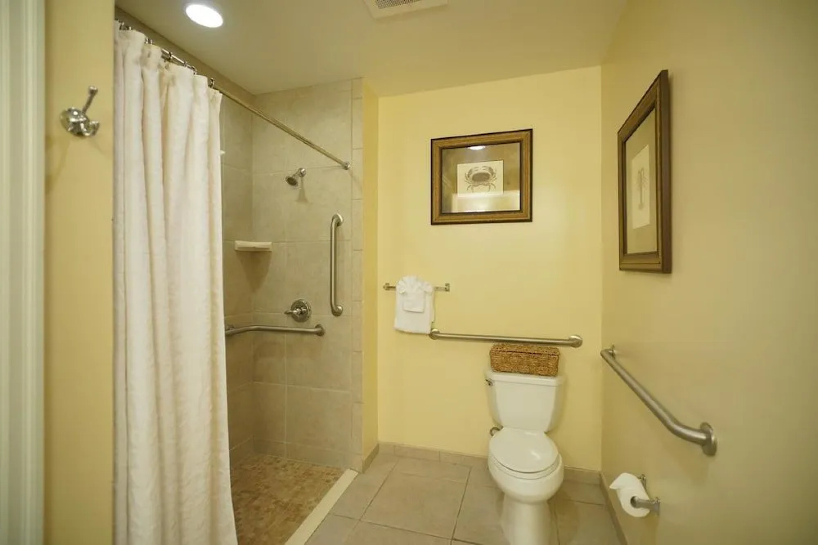 The Grand at Bay Point Resort by Panhandle Getaways