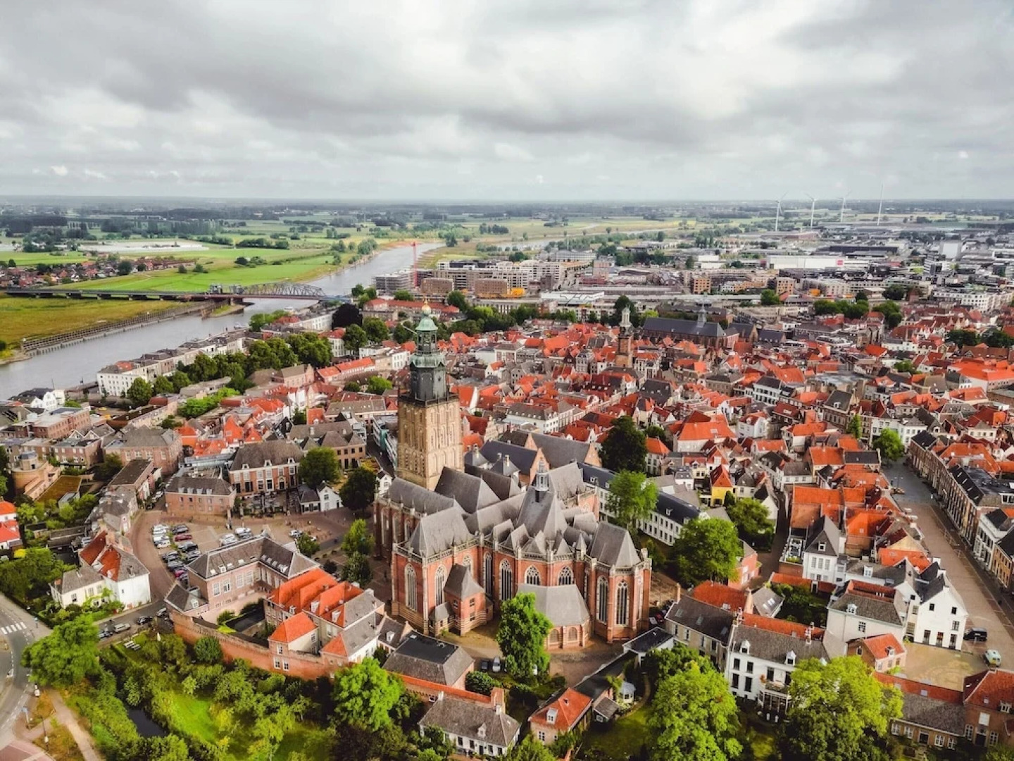 Chalet Near Trails & Town