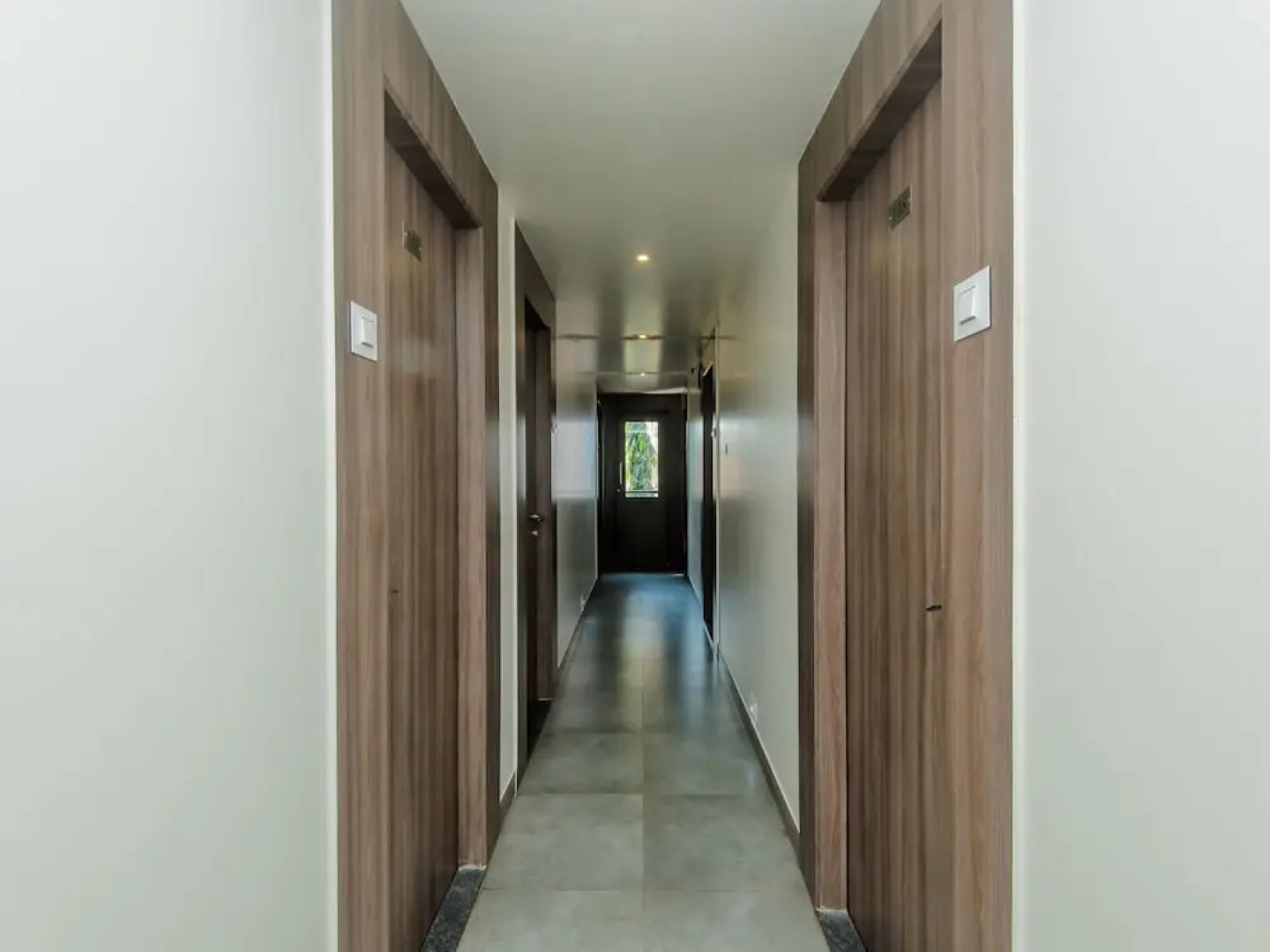 OYO 13857 Hotel Imperial