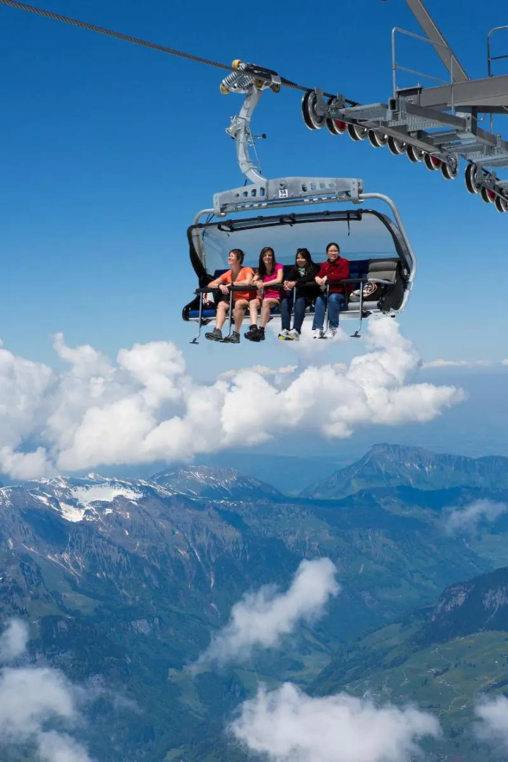 GRAND your home with common kitchens with self check-in