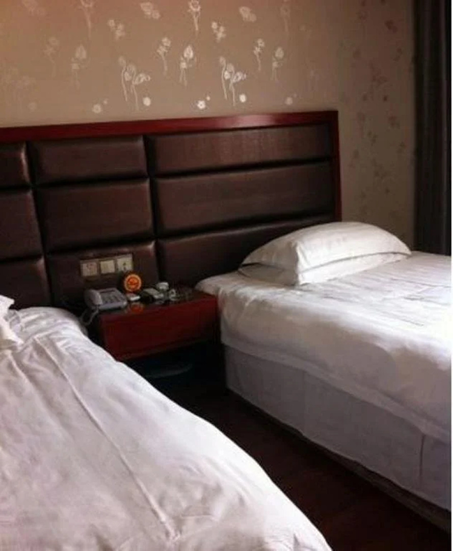 Henglong Business Inn