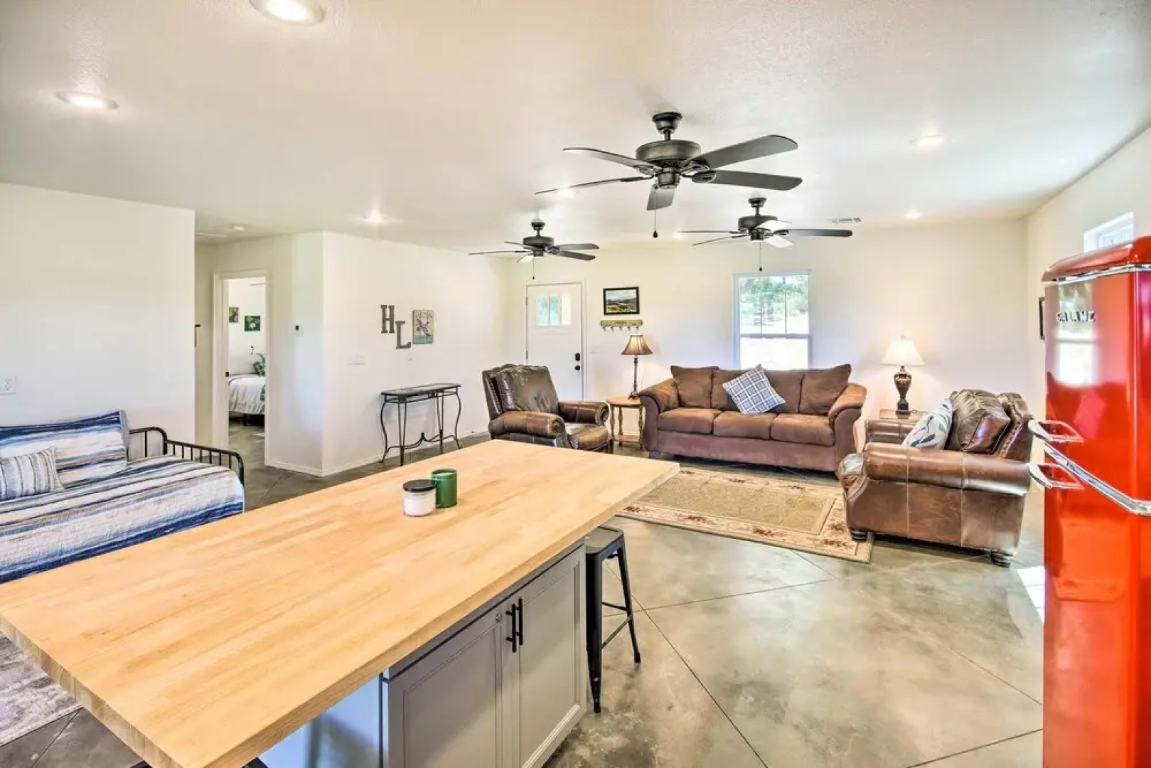 Peekaboo Water Views: Lake O' the Cherokees Cabin