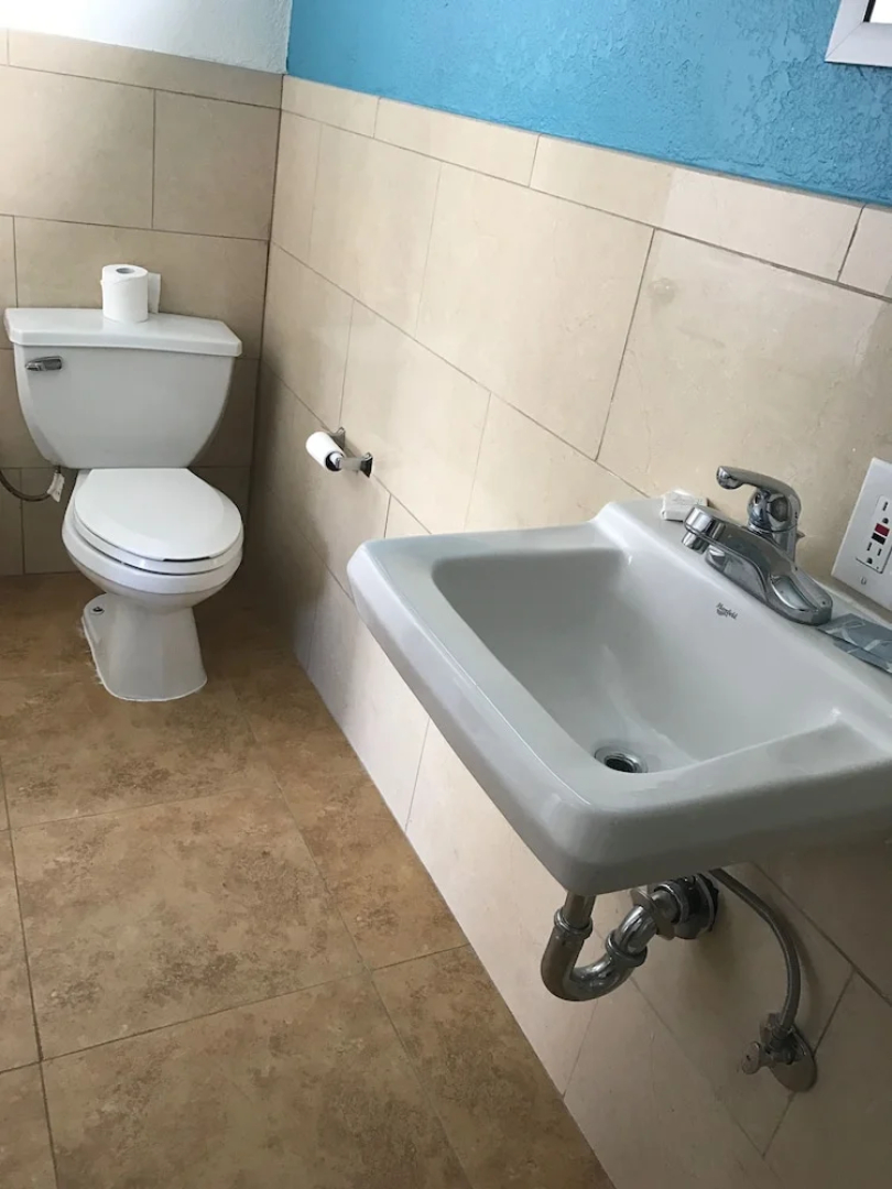 Geneva Motel Daly City