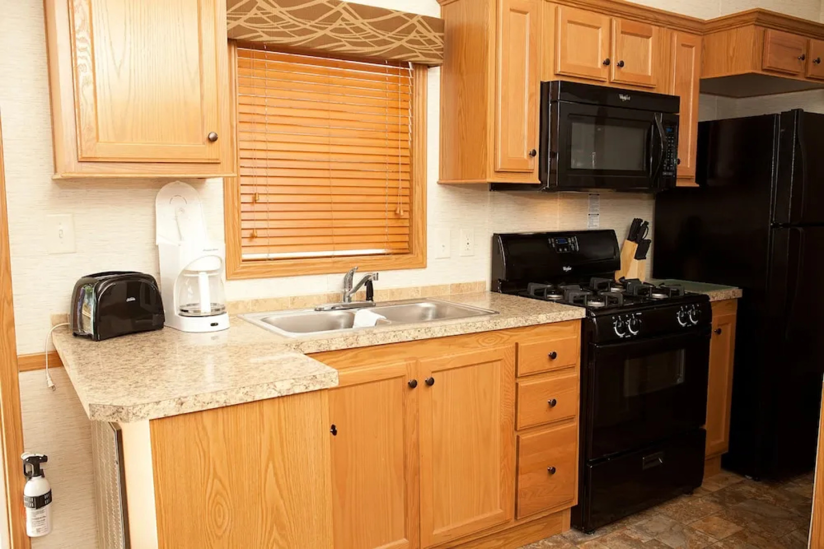 Sun Retreats New Point