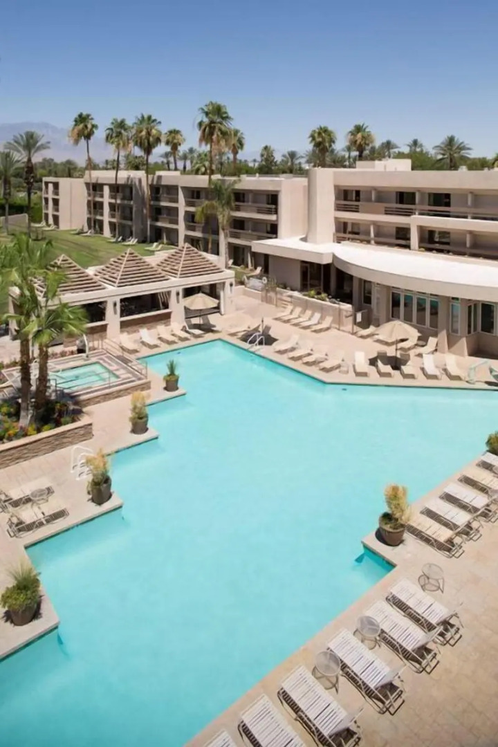 Indian Wells Resort Hotel