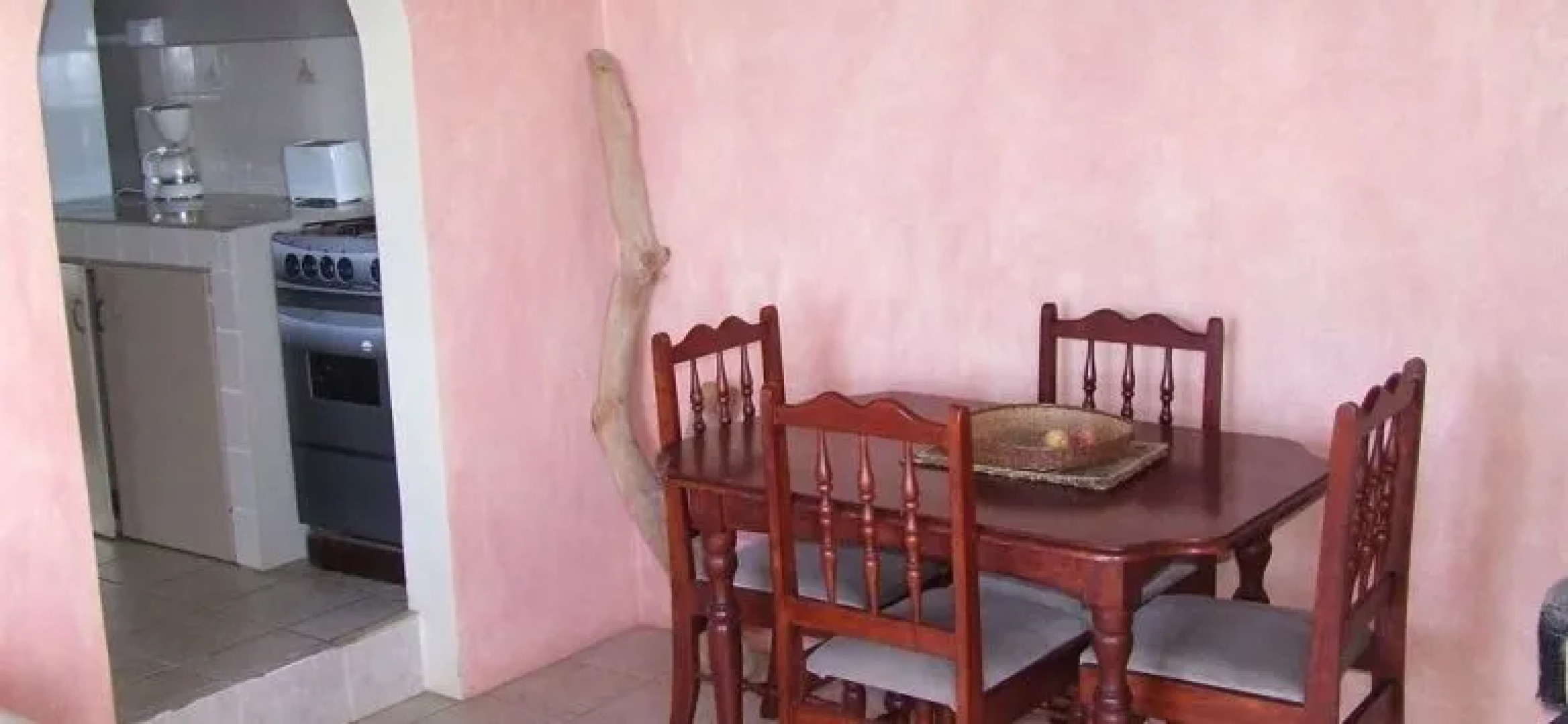 Dominica's Sea View Apartment