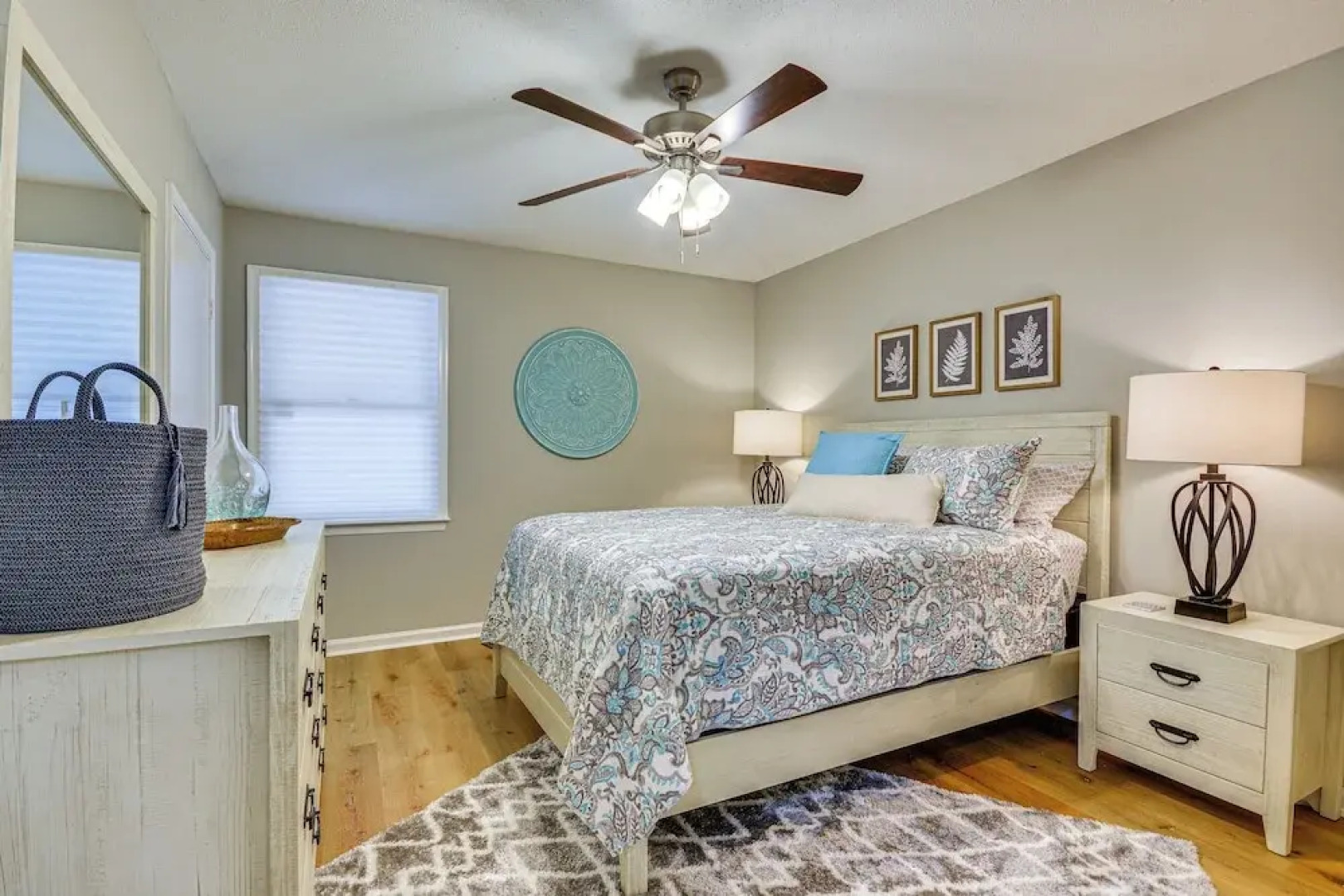 High Point Townhome w/ Patio, 1 Mi to Main Street!