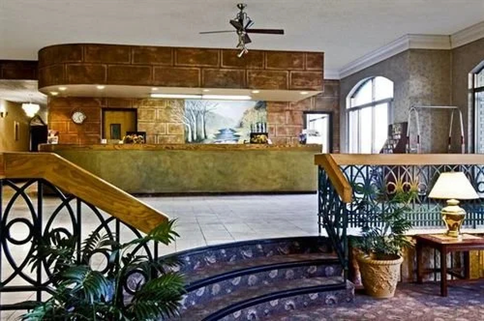 Americas Best Value Inn and Conference Center-Lima