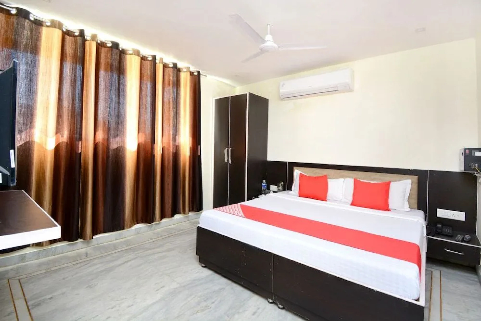 Oyo 29284 Nirvana Cottages