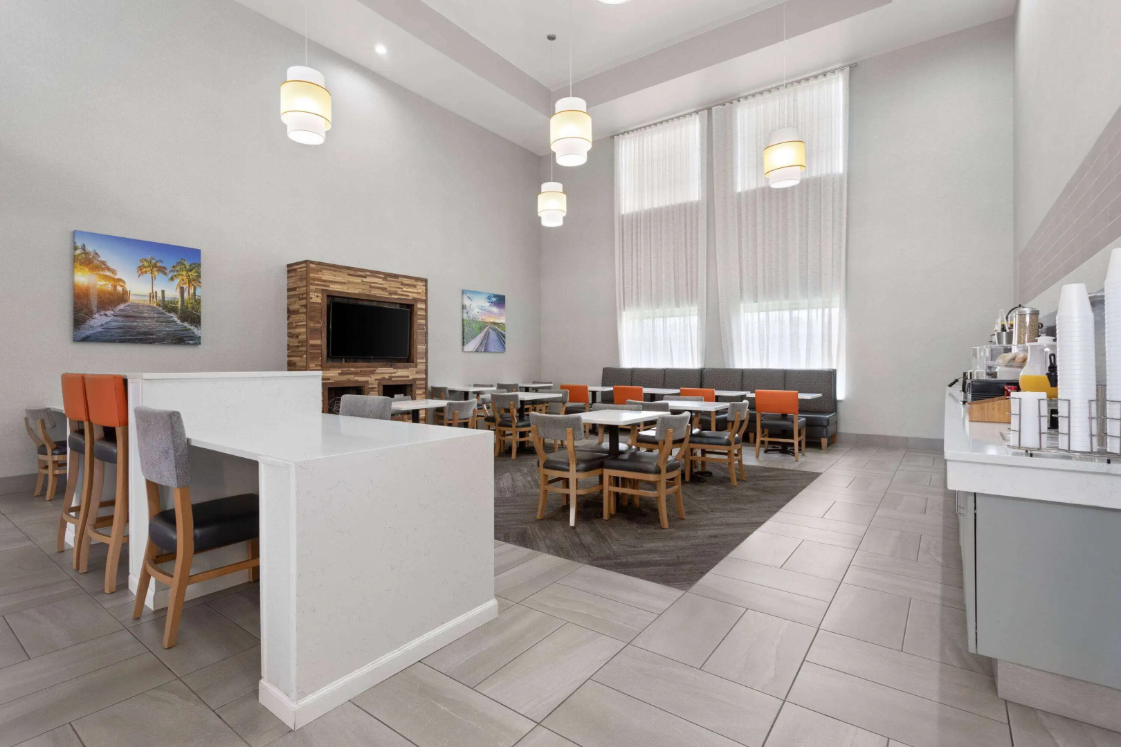 La Quinta Inn & Suites by Wyndham Ft. Pierce