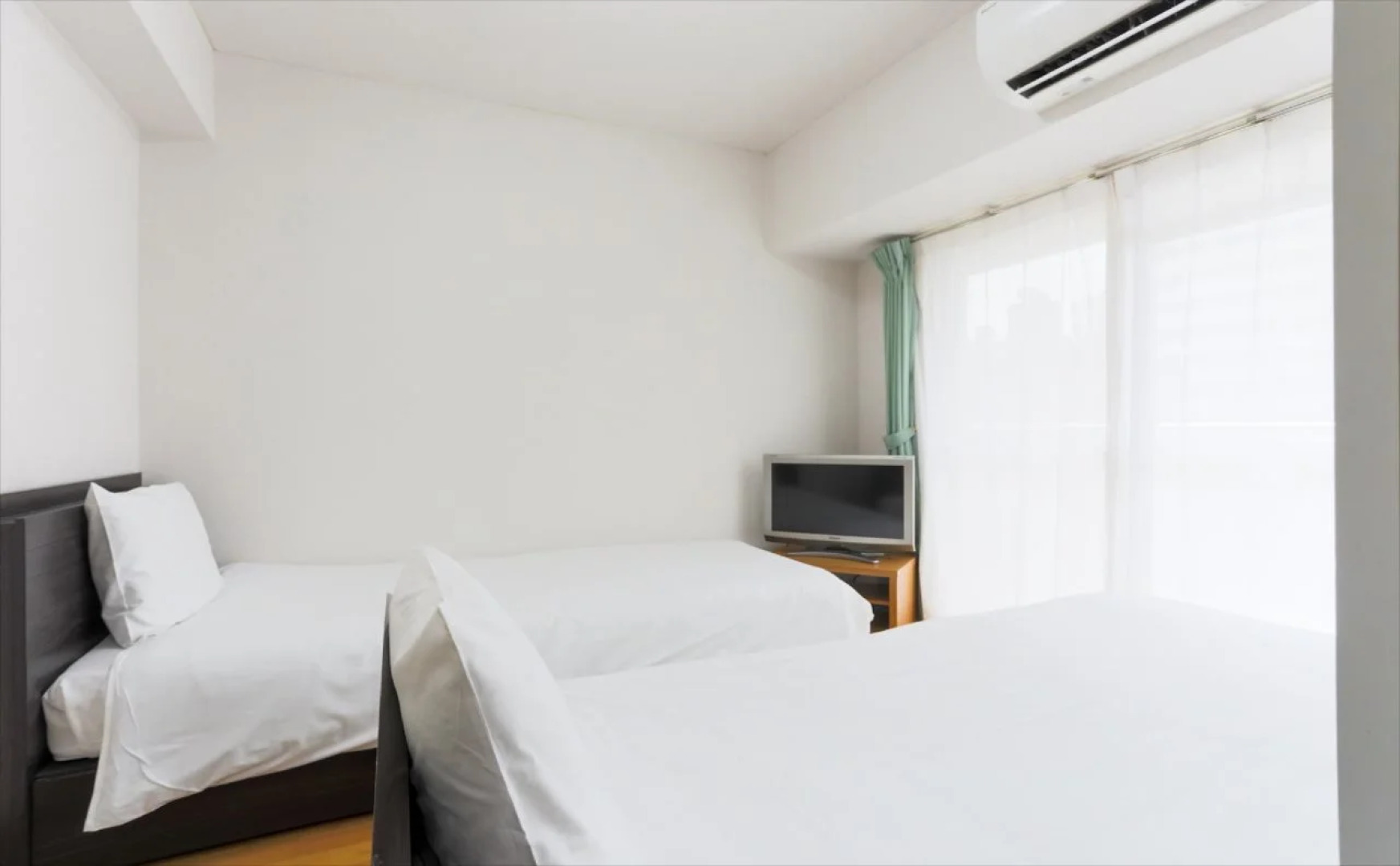 HOTEL Nishikawaguchi Weekly