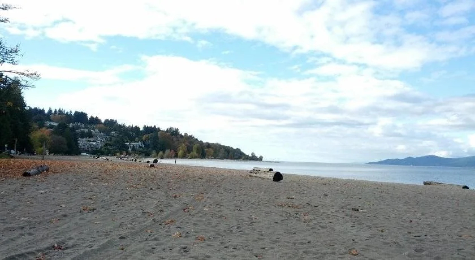 HI-Vancouver Jericho Beach