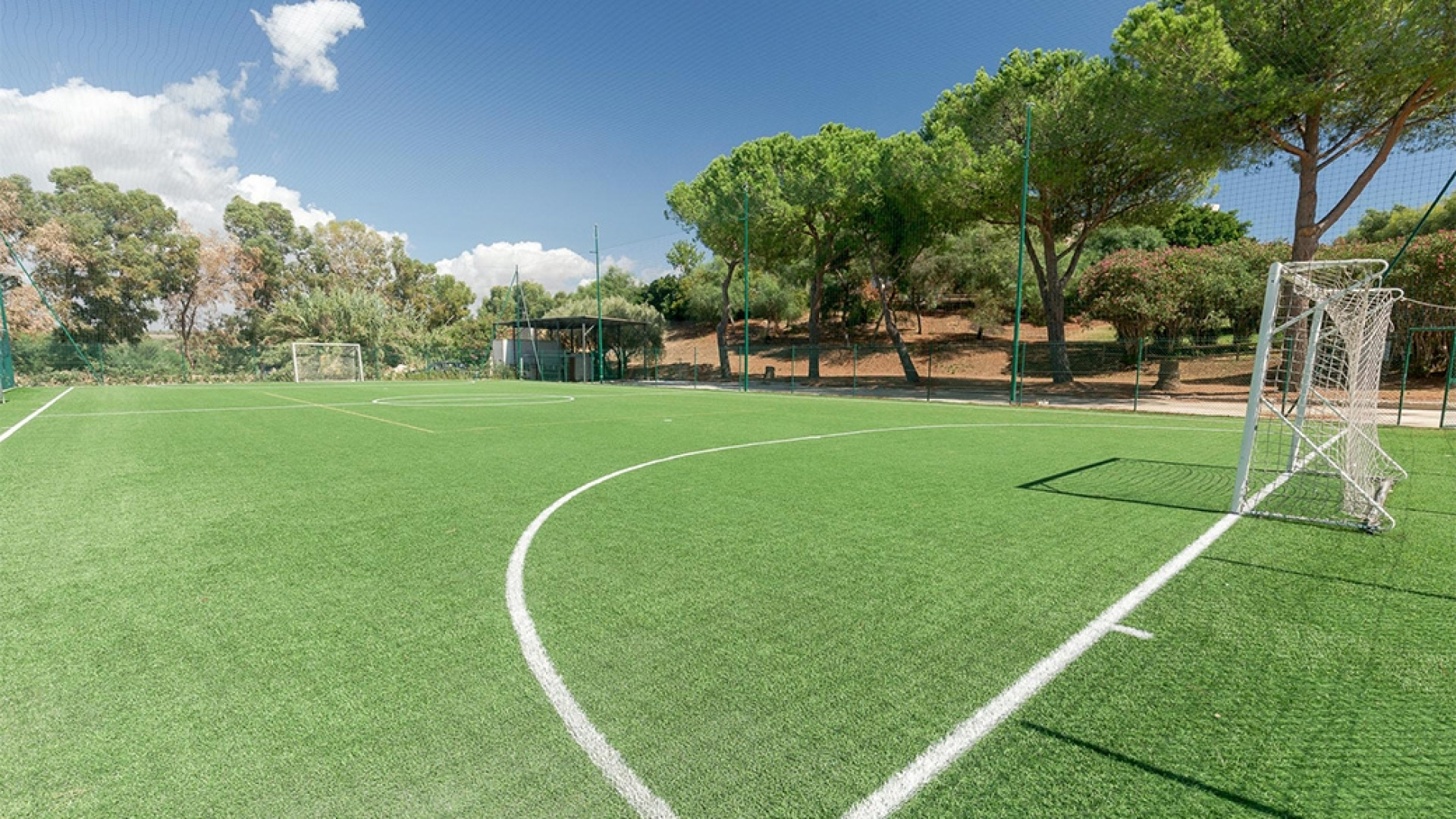 Paradise Beach Resort