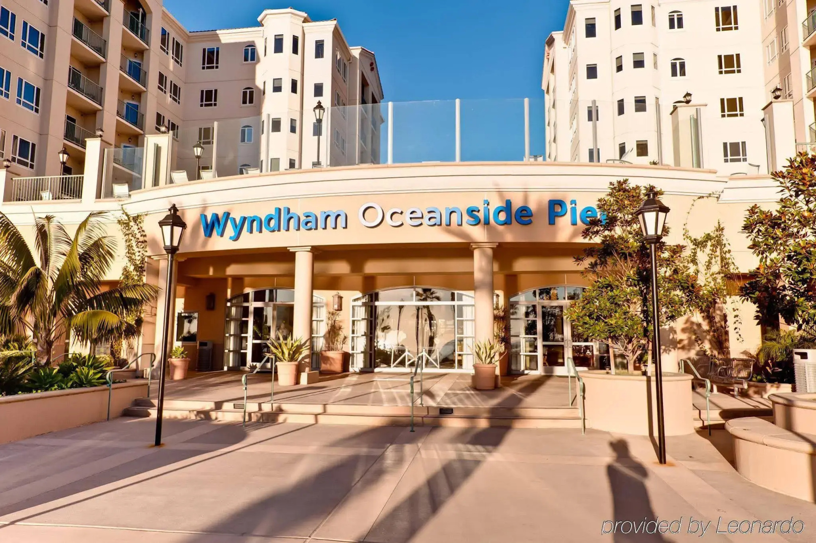 Club Wyndham Oceanside Pier